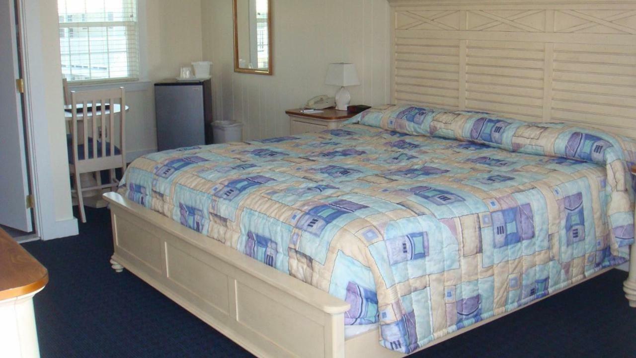 דניס פורט The Colony Beach Motel מראה חיצוני תמונה